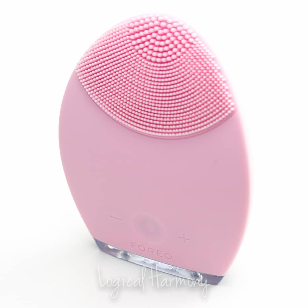 Foreo Luna Cleansing & Anti-Aging Device Review