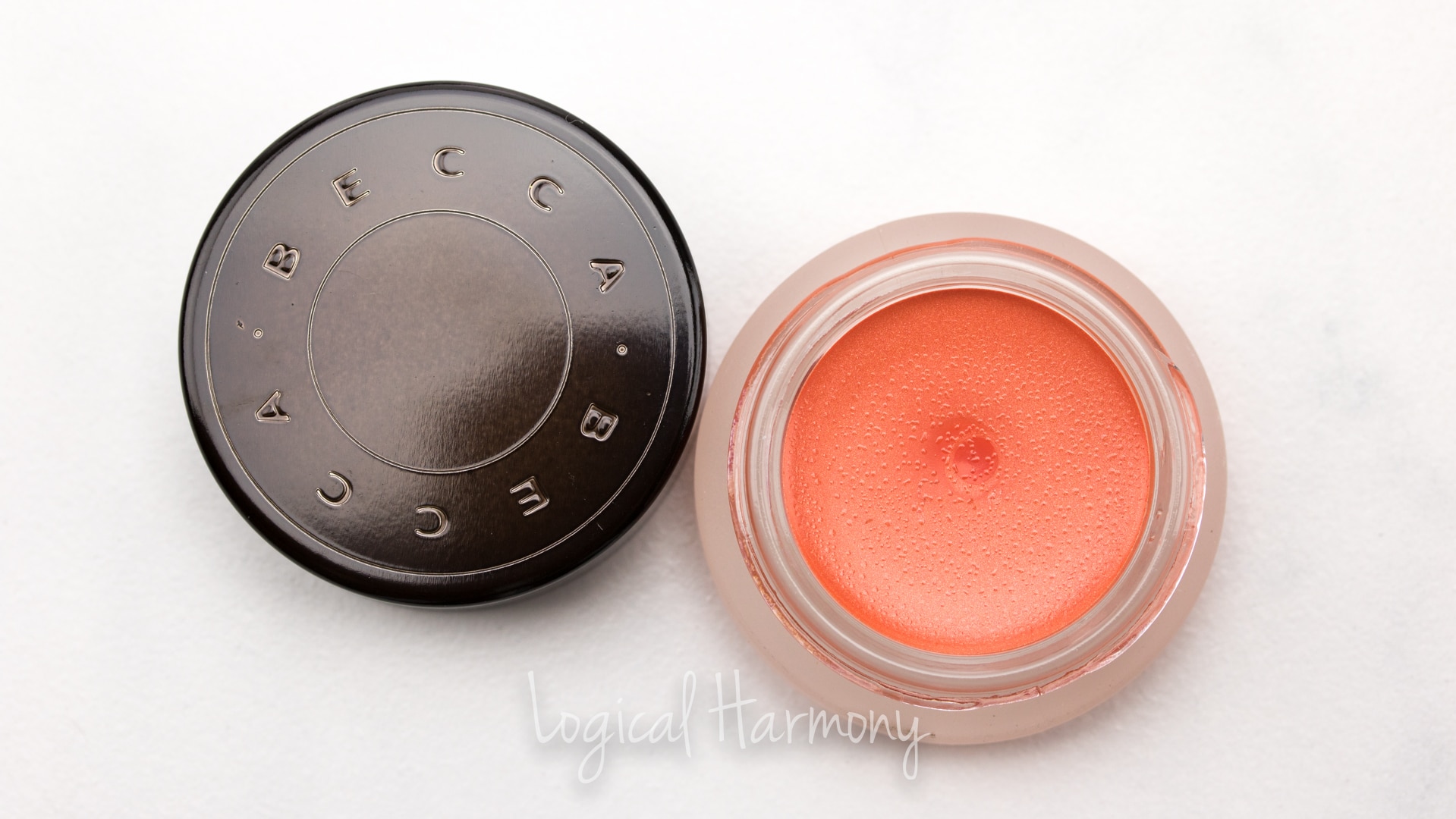 BECCA Backlight Targeted Colour Corrector in Peach